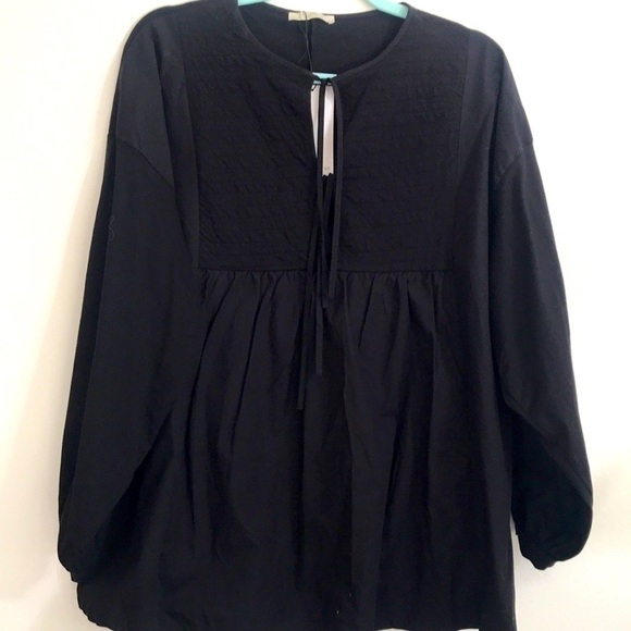 Tops - Zara Trafaluc Tunic BoHo hobo Peasant size S Black long sleeve NWT